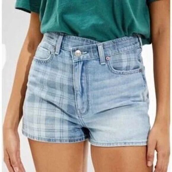 AMERICAN EAGLE Highest Rise Mom Short Crossover Light Wash Plaid Panels Women 4 - Picture 1 of 7